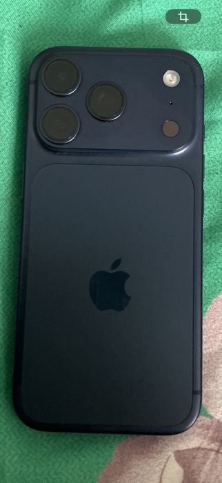 Продам iphone 17 pro 256gb