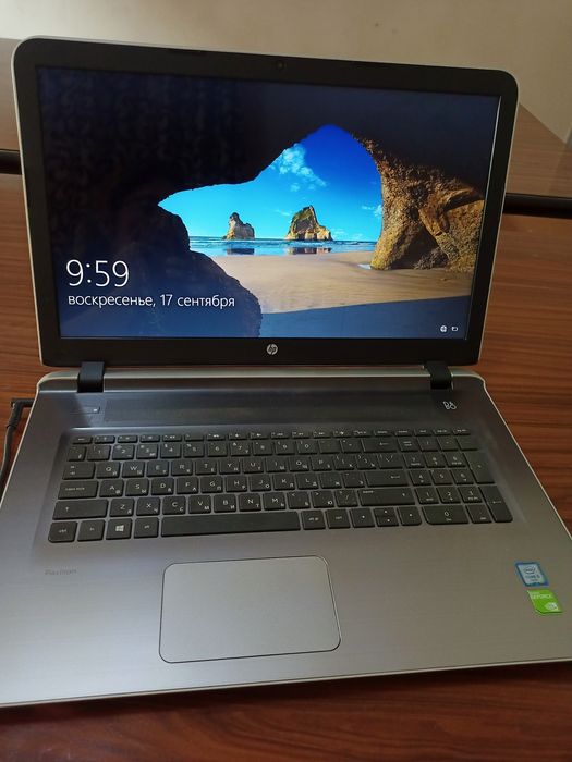 HP pavilion notebook srocno sotiladi srocna srocna!!