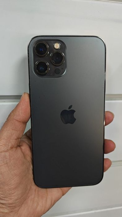 IPhone 12pro max 256 go 75%