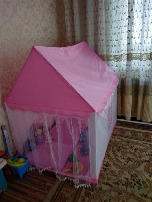 Domik kreslosi bilan