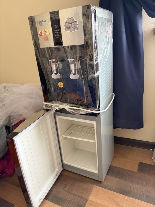 Диспенсер для воды ECOCOOL 16LBA (SILVER-BLACK)