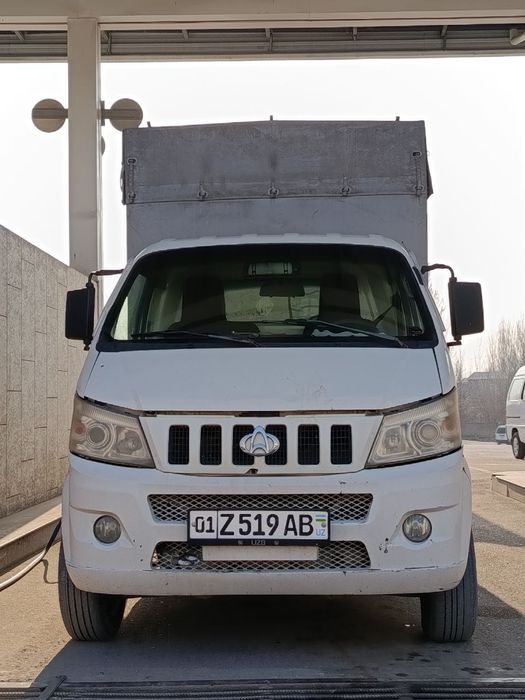 Zor mashina xolati yaxshi yurib turgan mashina