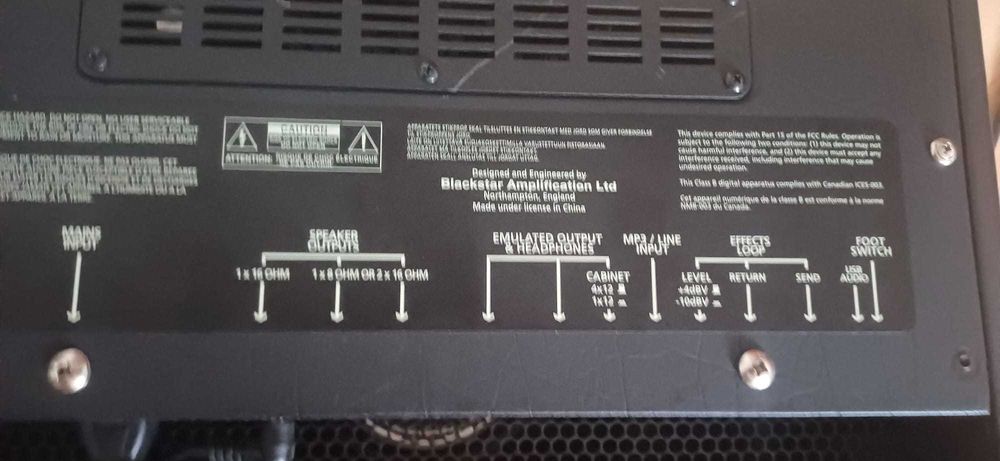 statie chitara Blackstar ht-5R MKII pe lampi