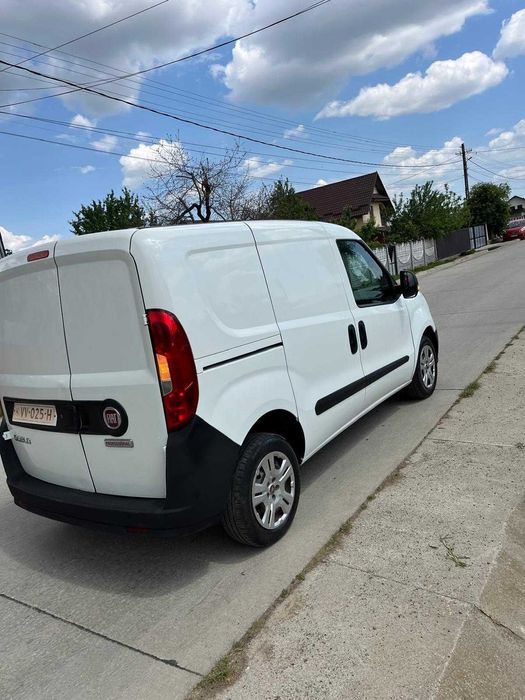 Vand fiat doblo cargo profesional 1.3 diesel an 2016