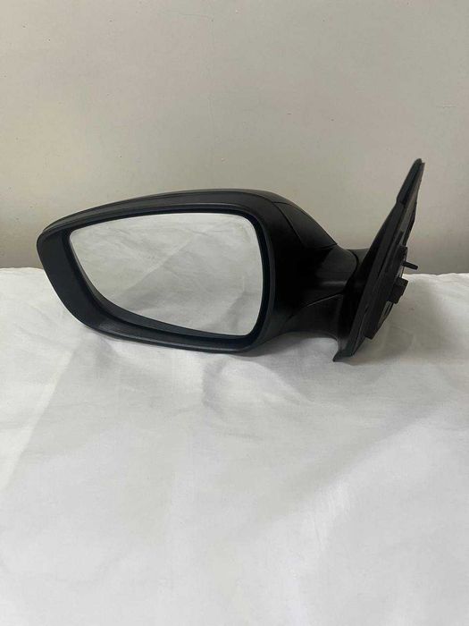 Зеркало левое Hyundai Solaris 1