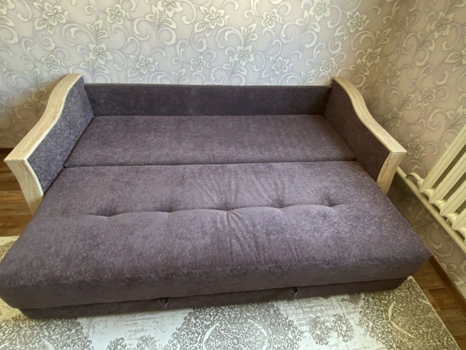 Диван для гостиной