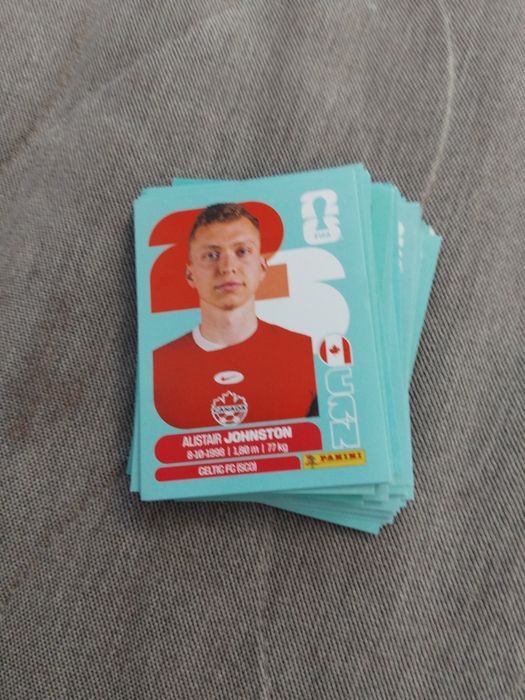 37 de stickere fifa wc 26 pagini
