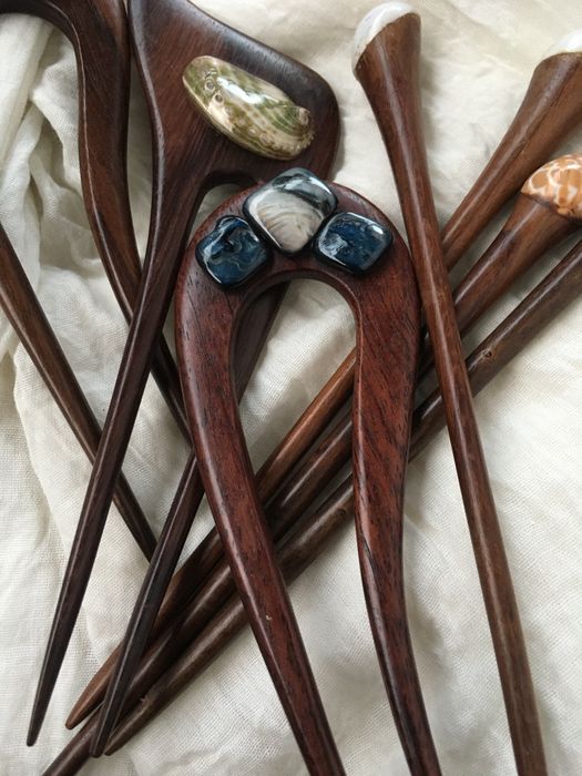 Ръчно изработени дървени фуркети за коса