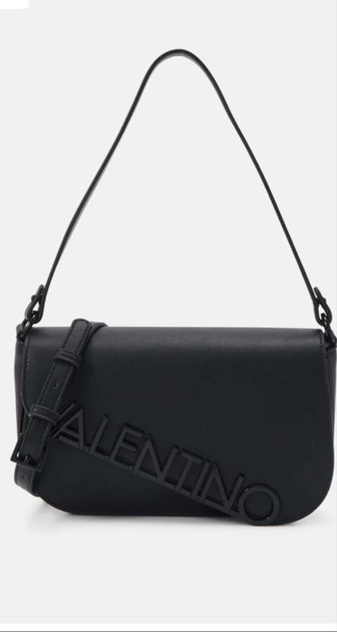 Продавам оригинална чанта Valentino