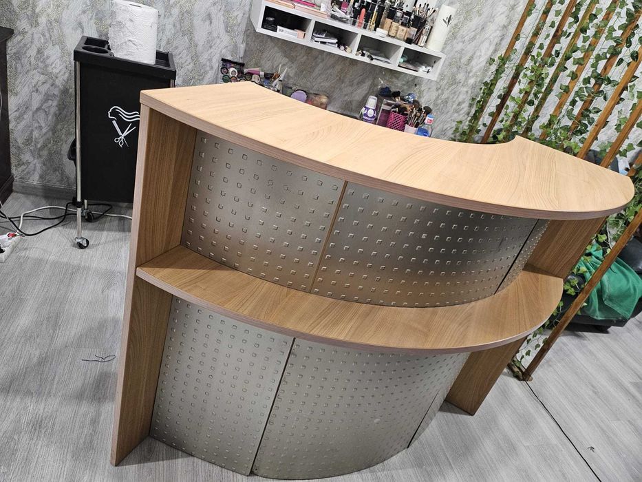 Receptie salon  de infrumusetare