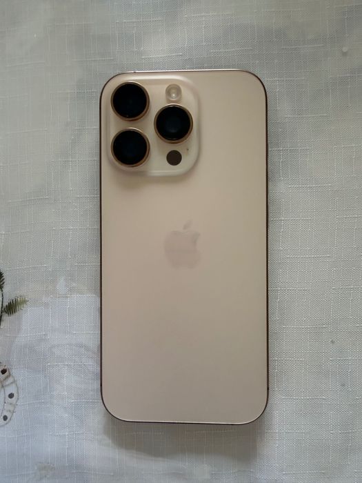 Iphon 16 pro esim 128 89 yomks