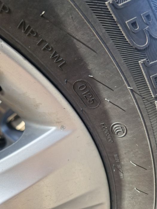 Продам летние шины 265-65r17