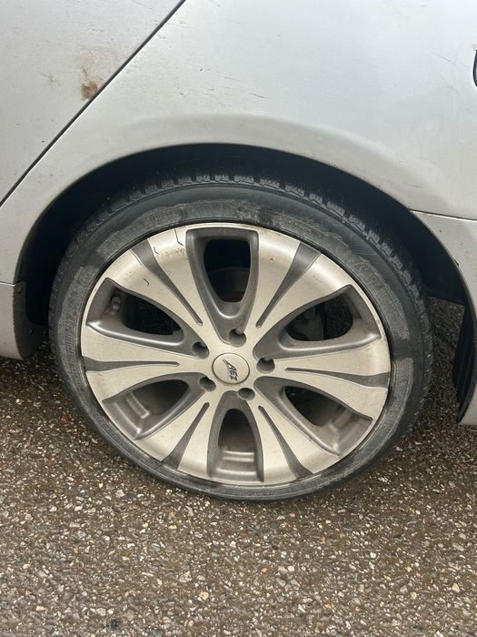Продавам джанти AEZ 225/40R18