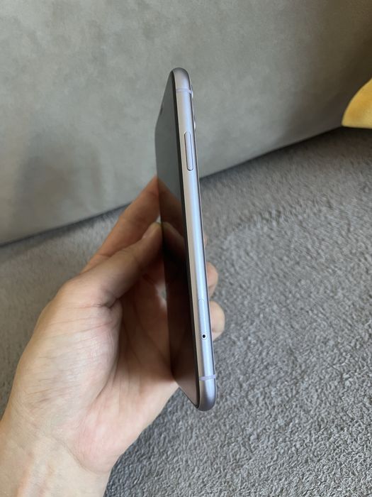 Iphone 11 продам