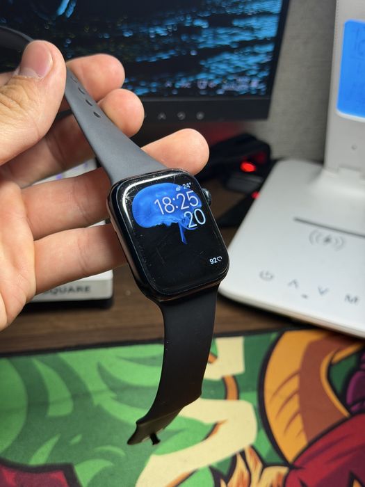 продам apple watch 7 nike