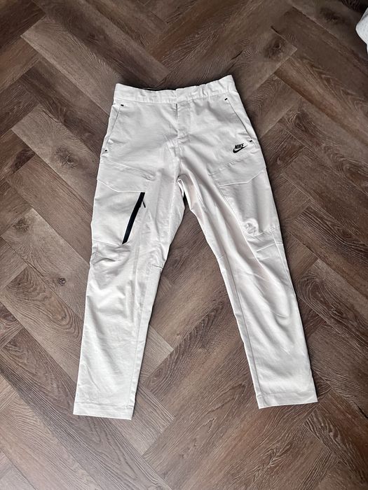 Мужские брюки Nike Sportswear Tech Essentials (Оригинал)