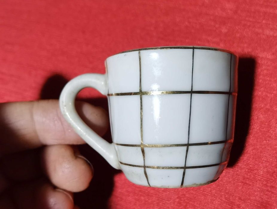 Комплект чашки и каничка за греена ракия