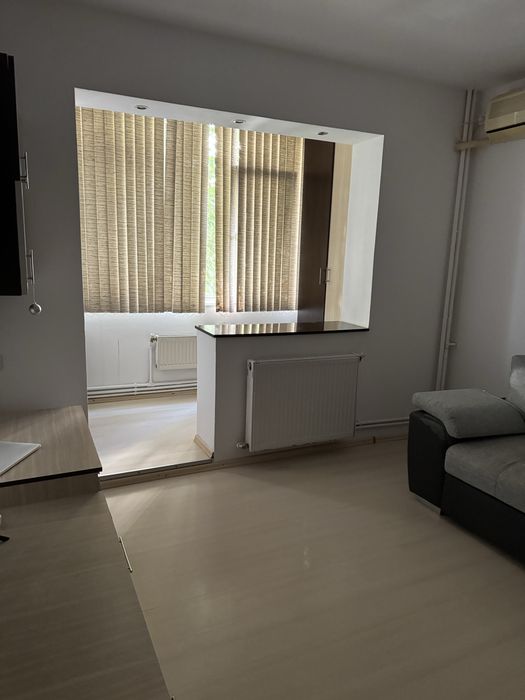Apartament doua camere, Alexandru Familial