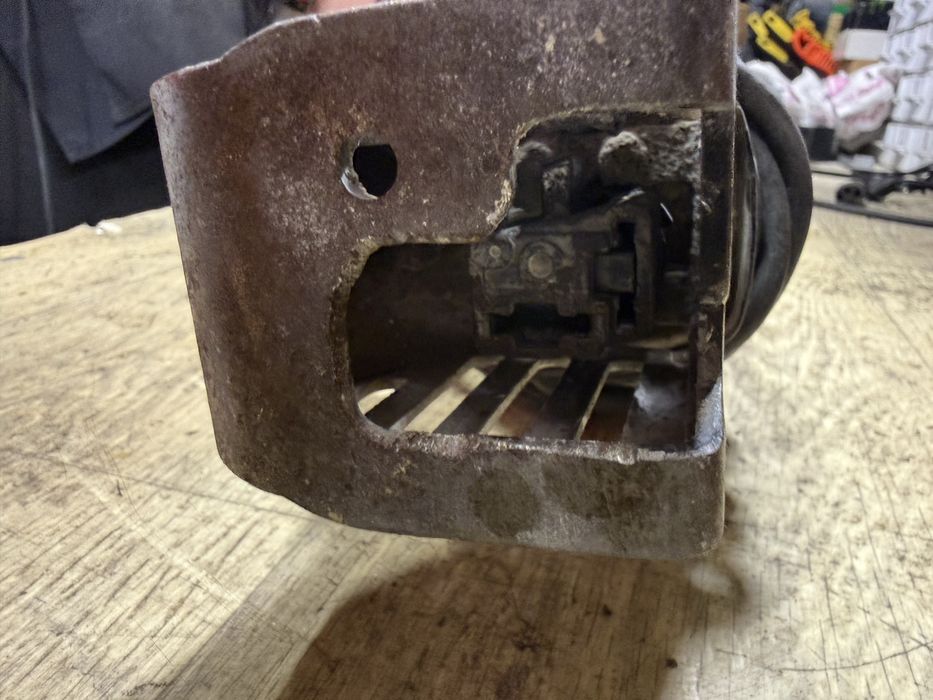 Dewalt Саблен Трион