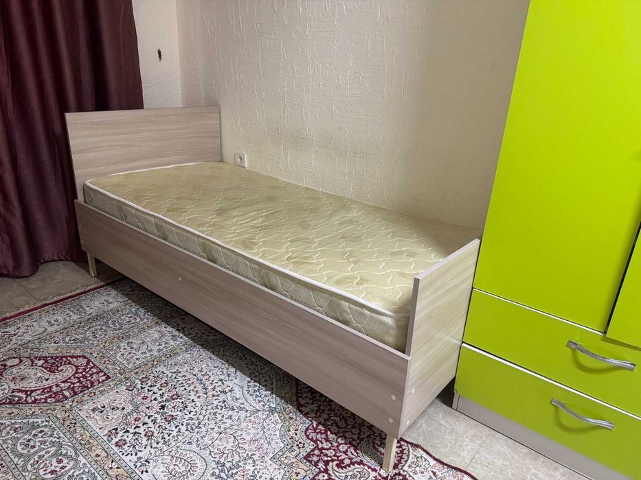 Продам односпальные кровати