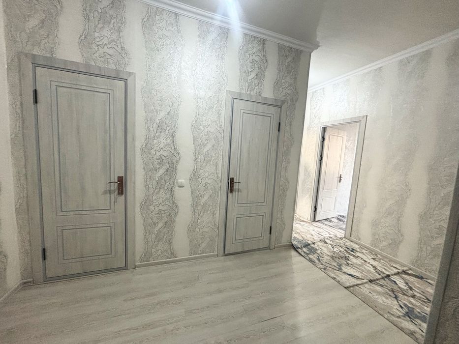 Tóy tepa Nurafshon city ichida 3 xonali kvartira ijaraga beriladi