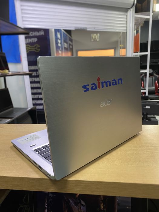 Ноутбук Acer i7-8gen/RAM8/SSD256/win10Pro
