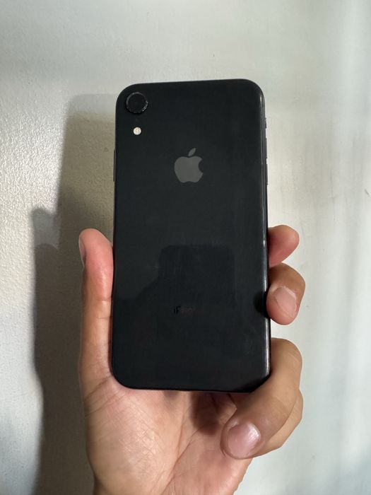 Iphone XR black 64 gb