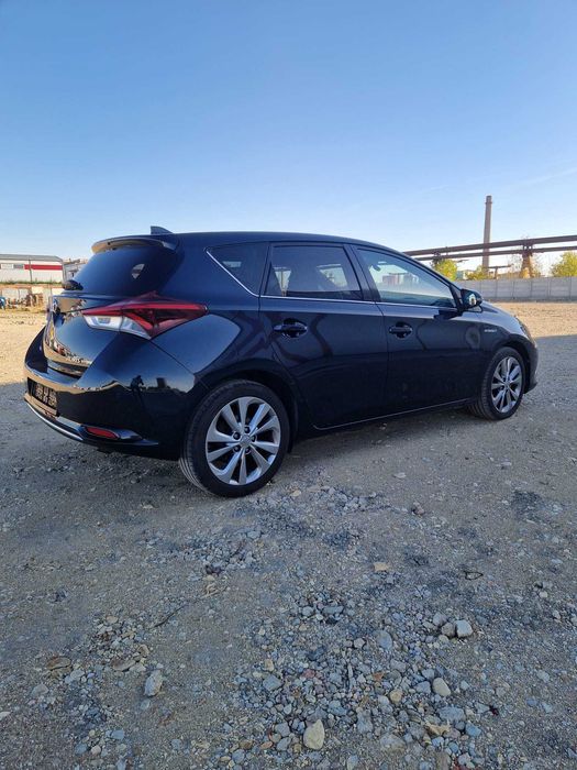 TOYOTA Auris 2015 — imagine 3