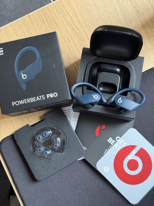Powerbeats Pro – безжични слушалки