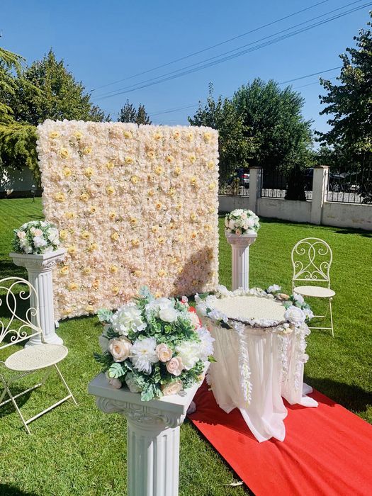 Decor si porumbei