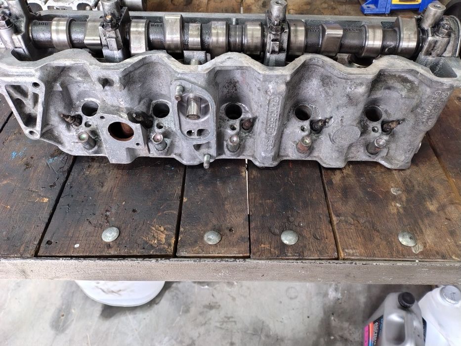 Глава за Фолксваген ЛТ / Транспортер Т4 / LT / Transporter T4 2.5  TDI