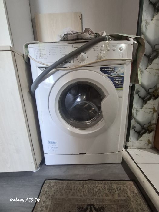 Стиральная машинка Indesit 4kg