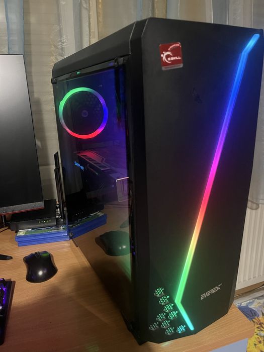 Настолен компютър