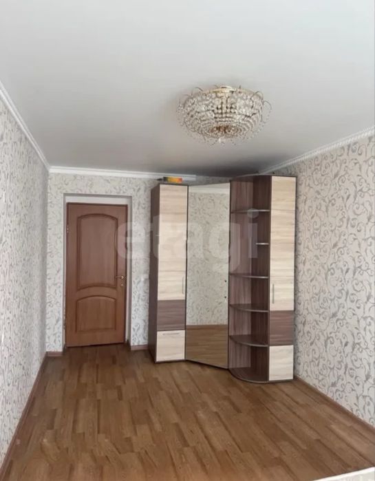 продам 3х комнатную