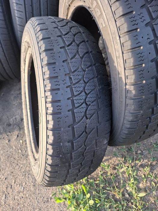 Vand 2 anvelope 175 65 14 C tigar m+s bune dot 2020