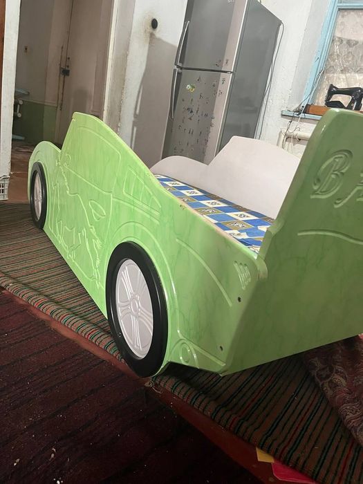 Bolalar mebeli shkaf kravat komplekt