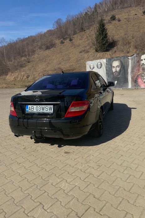 Vand Mercedes C220 2007
