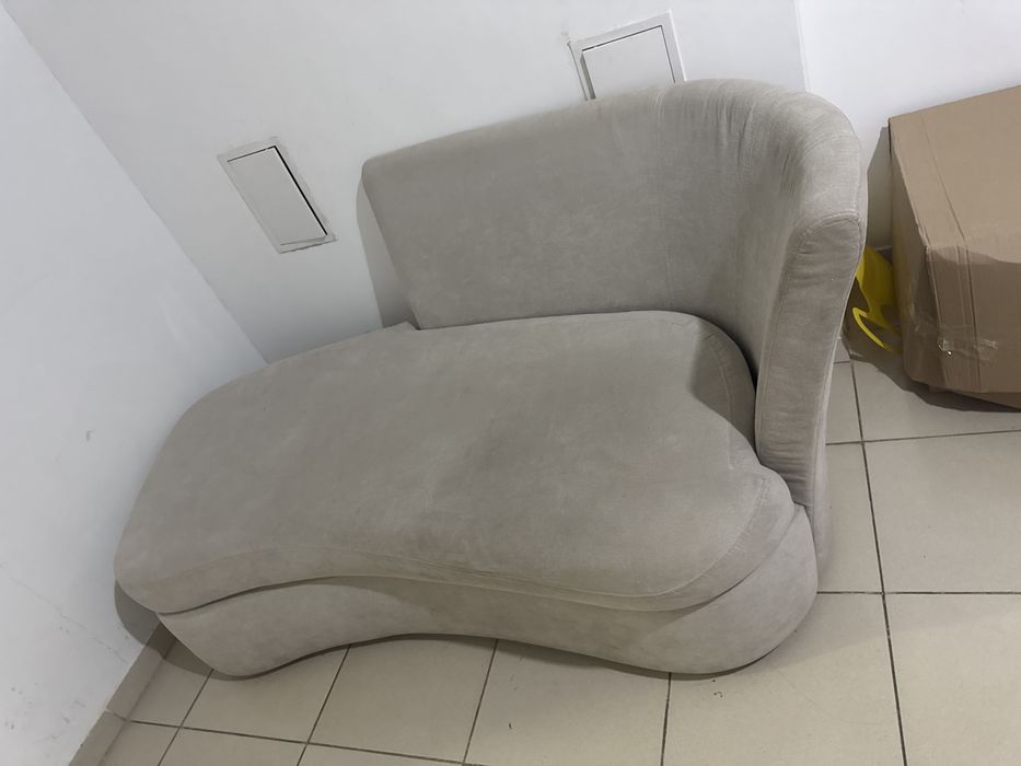 Диван в хорошем состоянии!