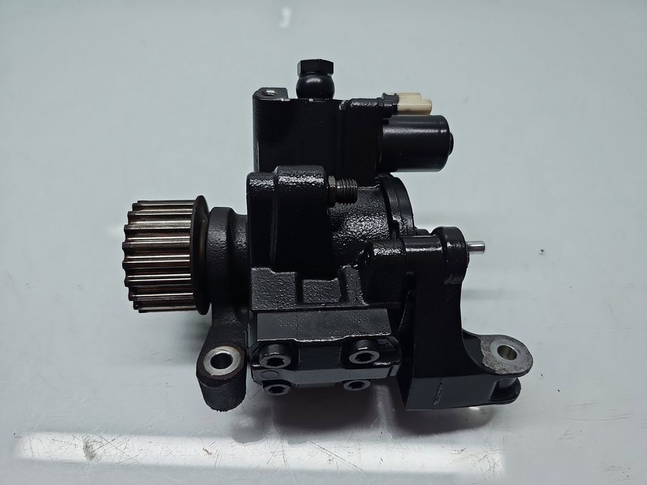 Pompa inalta presiune Mercedes Clasa A (W176) [Fabr 2012-2018] 1670085