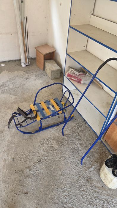 Продам сани в хорошем состоянии.