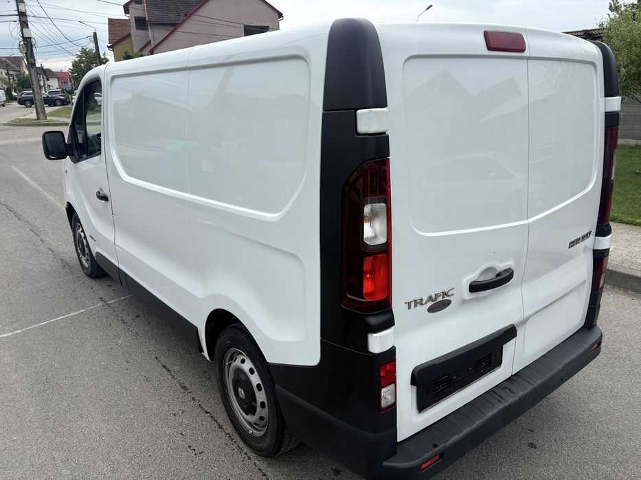 Renault trafic 1.6 dci 2017 recent adusa in tara