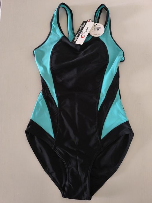 Новый женский спортивный купальник, размер 44(S-M)