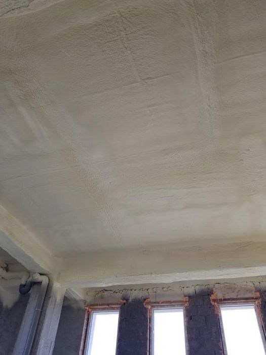 Izolatii cu spuma poliuretanică/pod/acoperiș-Firma Autorizată