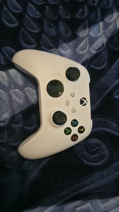 Xbox Series S Fortnite + Rocket League Bundle 512 GB