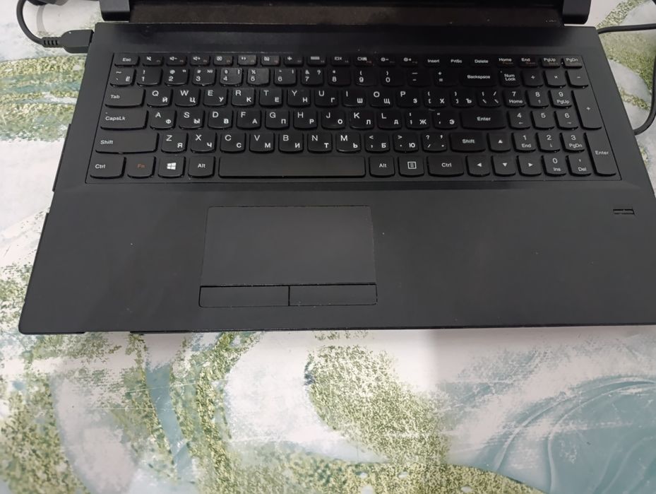 Продам ноутбук леново