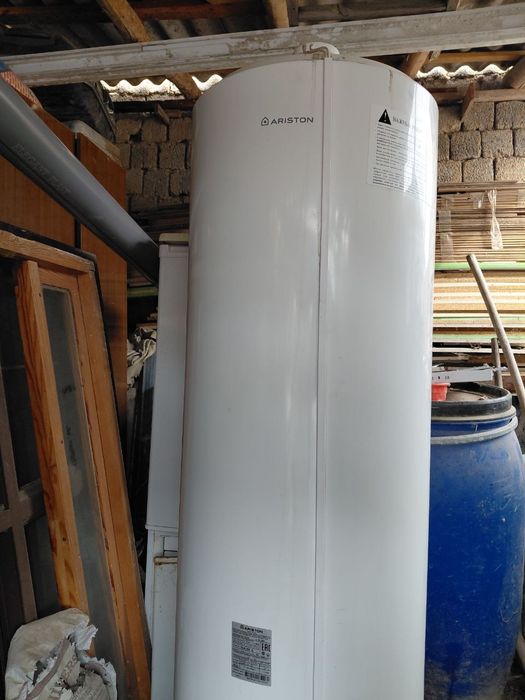 Аристон двухконтр италия Ariston