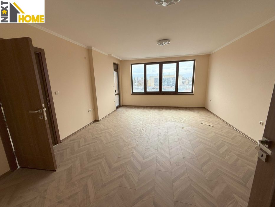 Продава се Тристаен апартамент в Пловдив, Кършияка - 153 кв.м за 1591 €/кв.м - Снимка #1