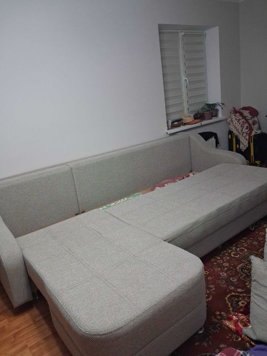 Диван угловой. Продам угловой диван