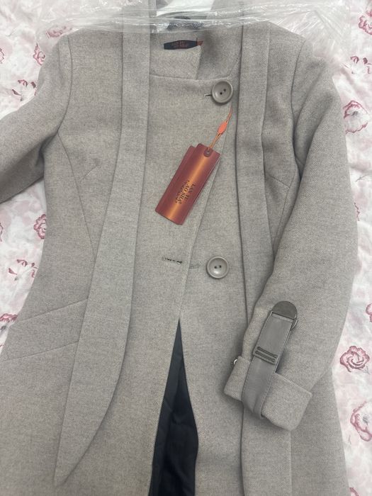 Новый кашемир пальто сатылады