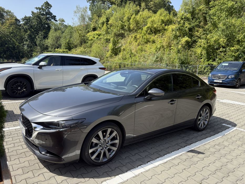 Mazda 3 / Exclusive Line / 2025 / 2.5 MildHybrid / Garantie 2031  / Rulaj 21900 kilometri * 2 Seturi Jante